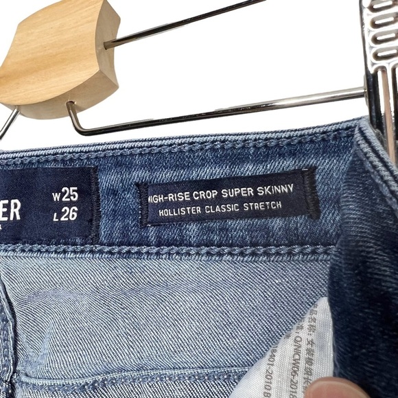 Hollister High Rise Crop Super Skinny Distressed Jeans - Picture 10 of 12